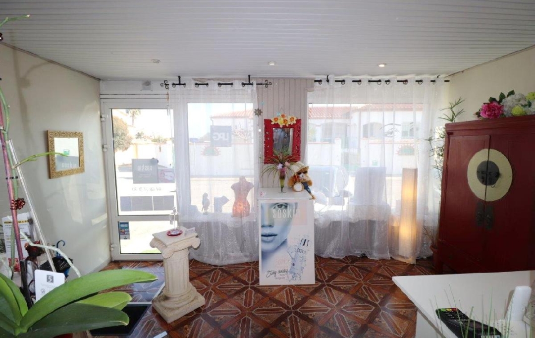 Annonces ARGELES : Local / Bureau | LATOUR-BAS-ELNE (66200) | 55 m2 | 140 000 &euro; 