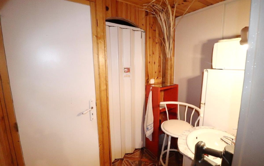 Annonces ARGELES : Local / Bureau | LATOUR-BAS-ELNE (66200) | 55 m2 | 140 000 &euro; 