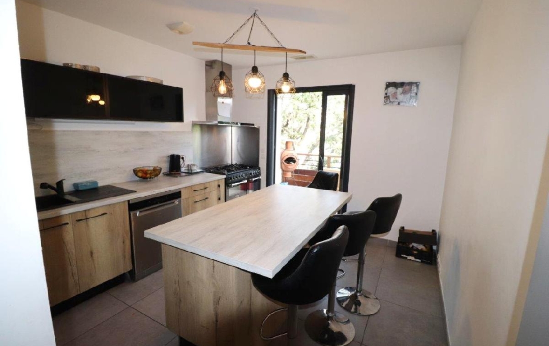 Annonces ARGELES : Maison / Villa | BANYULS-DELS-ASPRES (66300) | 143 m2 | 239 000 &euro; 